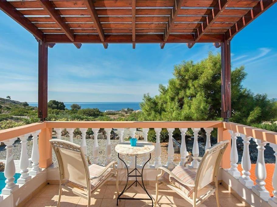 Villa Pefki エクステリア 写真
